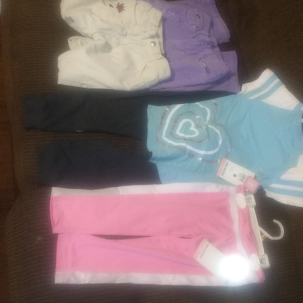 Four pieces kids clothing